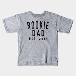 Rookie Dad Est 2017 Logo Funny Kids T-Shirt